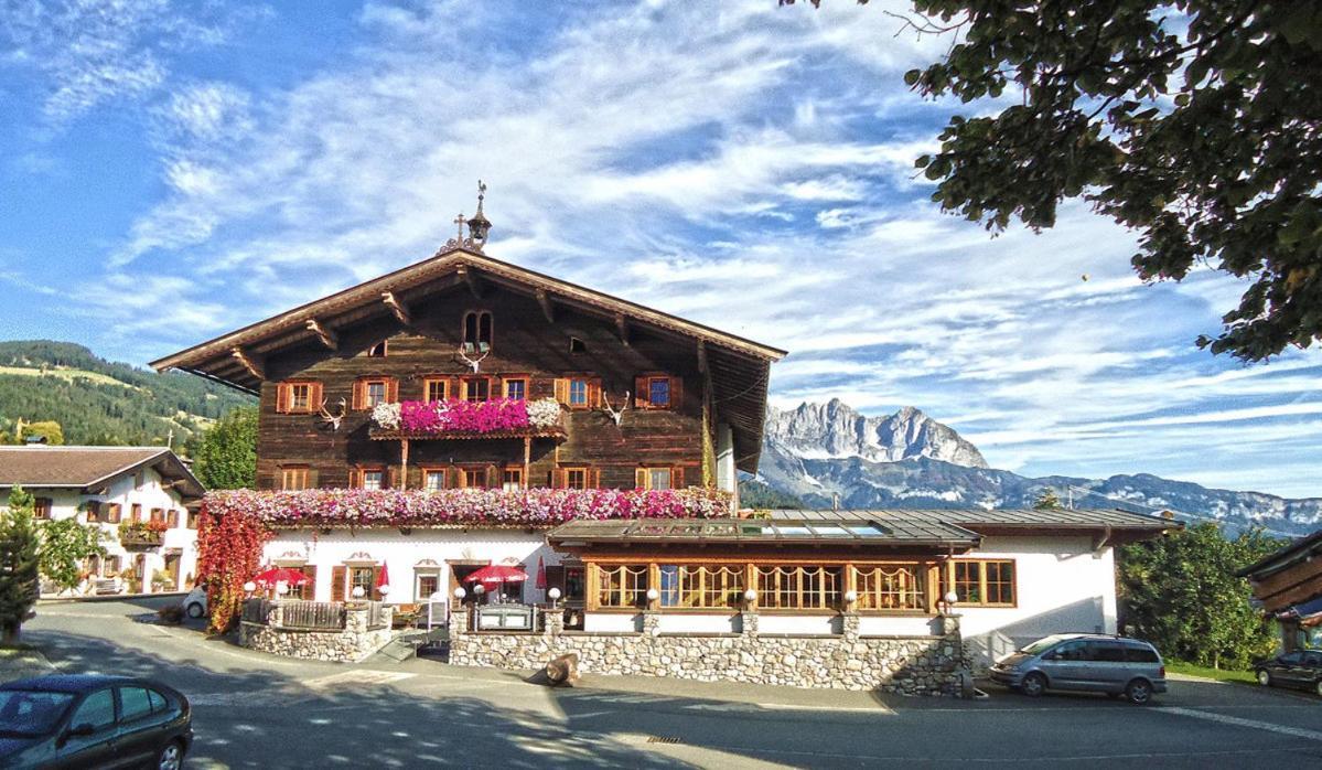 Hotel Hubertus Mit Erlebnislandgasthof Reitherwirt Kitzbühel Exterior foto